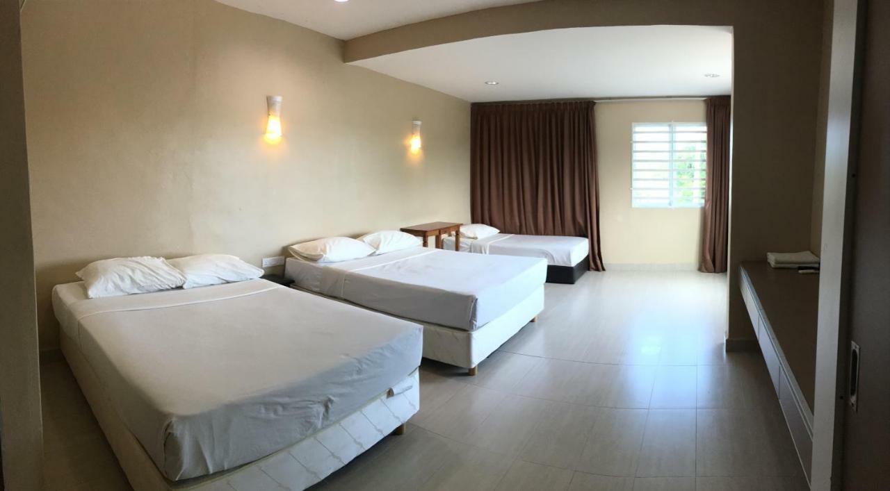 Pantai Guesthouse Kuantan Exterior foto